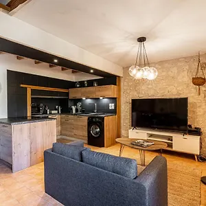 https://superbe-appartement-situ-au-cur-de-la-ville.midi-pyreneeshotels.com